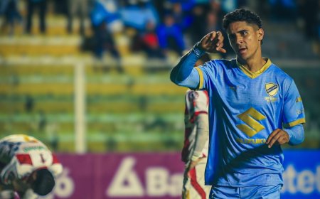 BOLIVAR VUELVE AL SENDERO DEL TRIUNFO GOLEANDO A INDEPENDIENTE PETROLERO