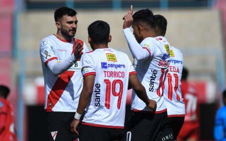 ALWAYS READY GOLEÓ A FC UNIVERSITARIO Y PERMANECE EN LA CIMA DEL TORNEO