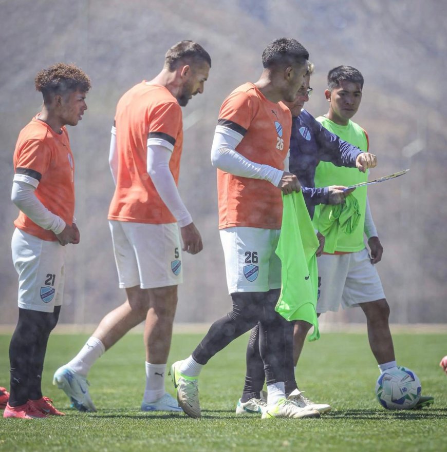 Bolivar define los últimos detalles antes de enfrentar a Atlético Mineiro