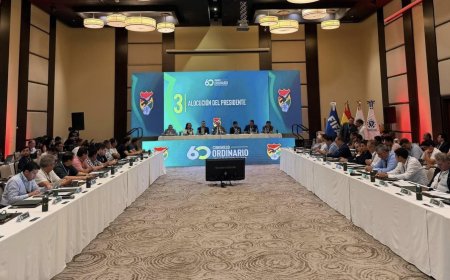 FERNANDO COSTA CONTINUARÁ AL MANDO DE LA FBF HASTA 2030