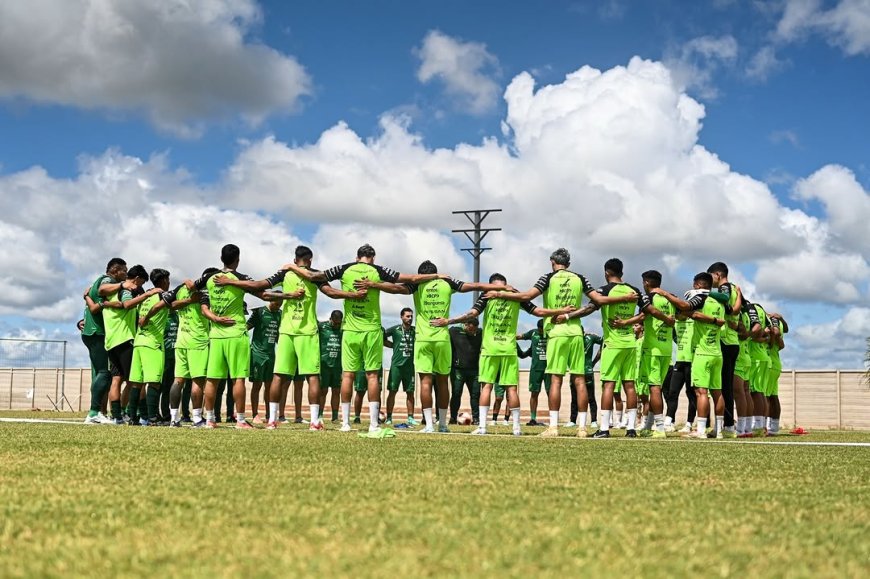 LA VERDE BUSCA ROMPER UNA SEQUÍA DE 18 AÑOS ANTE PANAMÁ EN TARIJA