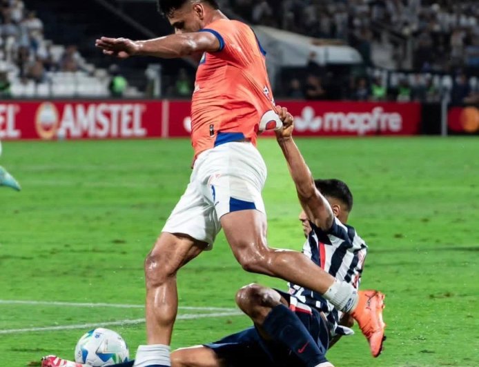 ALIANZA LIMA QUEDÓ ELIMINADO DE LA COPA LIBERTADORES ANTE 2 DE MAYO