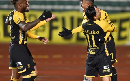 THE STRONGEST GOLEÓ A BLOOMING Y SE CONSAGRÓ CAMPEÓN DEL REPECHAJE