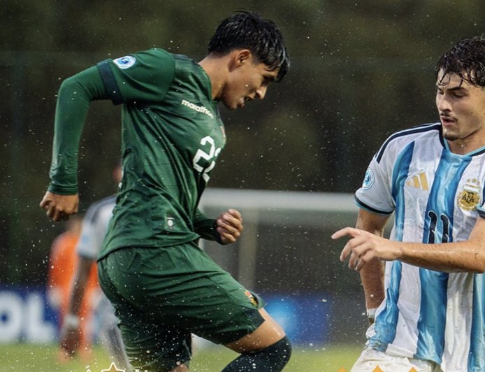 BOLIVIA SUB-17 EMPATÓ CON ARGENTINA Y SE METE EN LOS PLAYOFFS DEL SUDAMERICANO