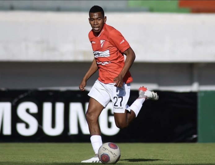 DIEGO MEDINA ALCANZÓ LOS 200 PARTIDOS Y CONSOLIDÓ SU LUGAR EN LA SELECCIÓN BOLIVIANA