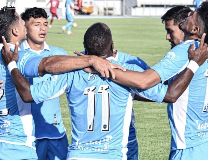 SAN ANTONIO LO DIO VUELTA ANTE REAL ORURO Y FESTEJÓ EN EL CAPRILES