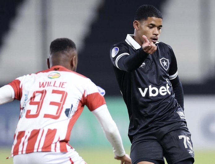 INDEPENDIENTE PETROLERO RESISTIÓ CON GUTIÉRREZ, PERO CAYÓ ANTE BOTAFOGO EN ASUNCIÓN