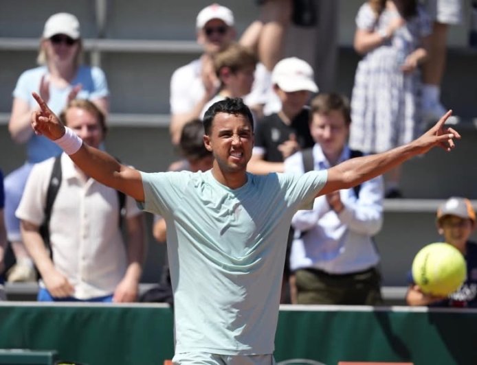 HUGO DELLIEN SE METIÓ AL CUADRO PRINCIPAL DE ROLAND GARROS Y BOLIVIA HACE HISTORIA