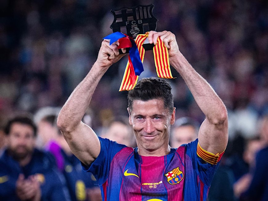 ROBERT LEWANDOWSKI SE DESPIDIÓ DEL FC  BARCELONA ENTRE EMOCIÓN Y OVACIONES