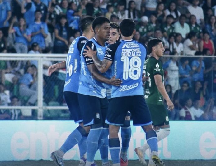BLOOMING SE QUEDÓ CON EL CLÁSICO EN UNA TARDE ESPECIAL PARA MARTINS