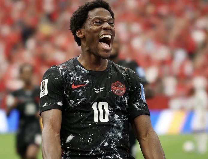 CANADÁ GOLEÓ A CATAR Y LOGRÓ SU PRIMER TRIUNFO MUNDIALISTA