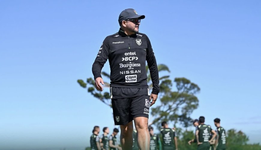 ÓSCAR VILLEGAS VE A ESCOCIA COMO UNA PRUEBA PARA BOLIVIA
