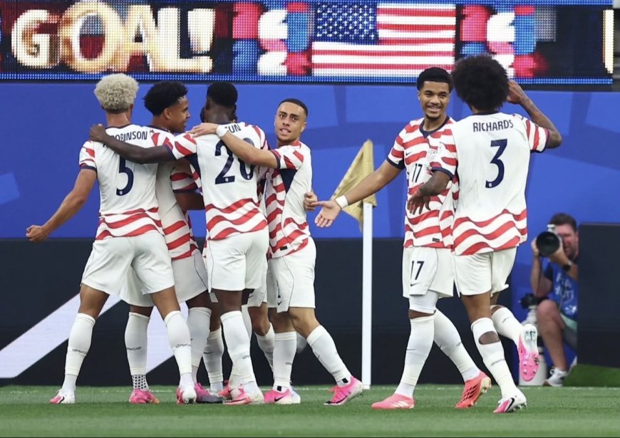ESTADOS UNIDOS GOLEÓ A PARAGUAY Y ARRANCÓ CON AUTORIDAD EL GRUPO D