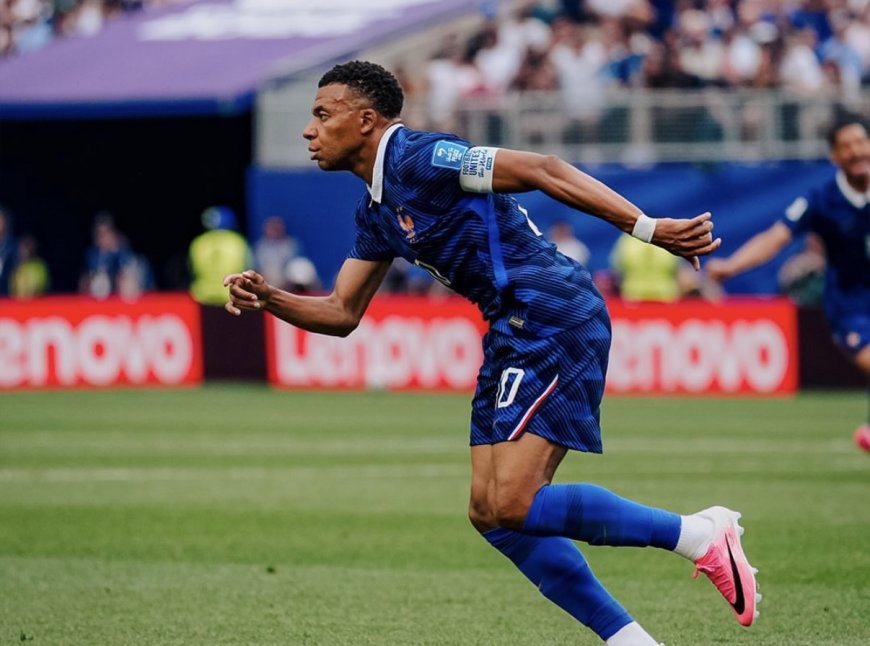 FRANCIA GOLEÓ A IRAK Y MBAPPÉ SE ACERCA AL RÉCORD DE MESSI