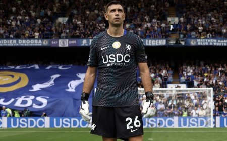 DIBU MARTÍNEZ DEBUTÓ CON TRIUNFO EN EL CHELSEA