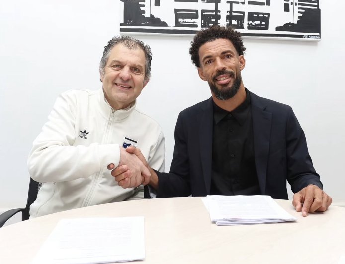 VOZINHA SERÁ PRESENTADO EN EL MONUMENTAL TRAS FIRMAR POR SEIS MESES CON COLO COLO