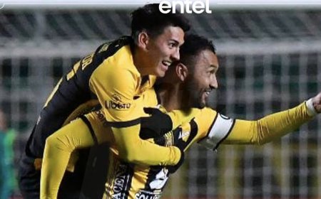 THE STRONGEST GOLEÓ A FC UNIVERSITARIO Y SELLÓ SU PASE A CUARTOS DE FINAL