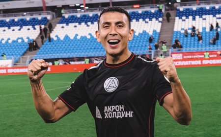 ROBERTO CARLOS FERNÁNDEZ RENOVÓ CON EL AKRON HASTA 2030