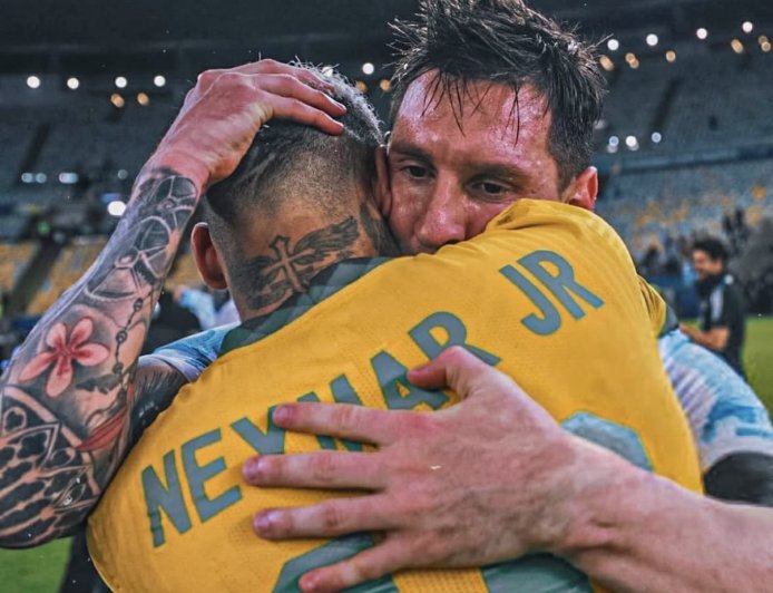 NEYMAR A MESSI: “EL MUNDO TE AGRADECE TODO LO QUE HICISTE POR EL FÚTBOL”