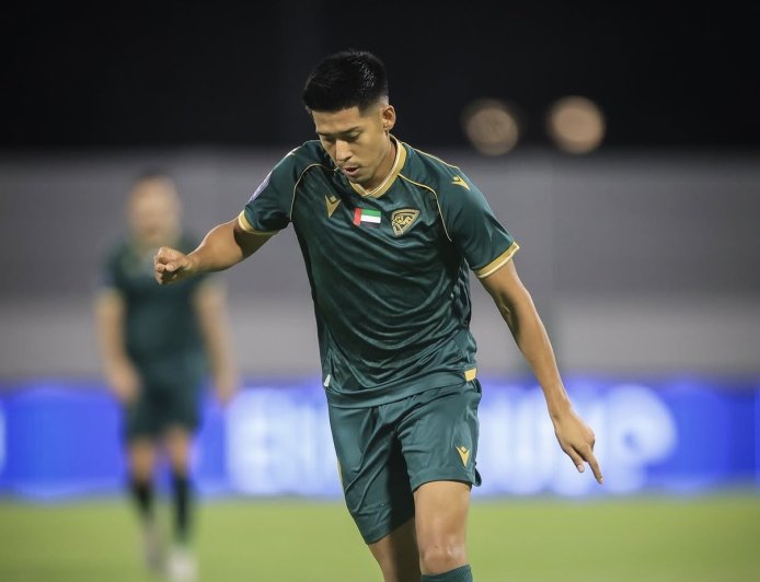 RAMIRO VACA DEBUTÓ CON EL KHORFAKKAN FC