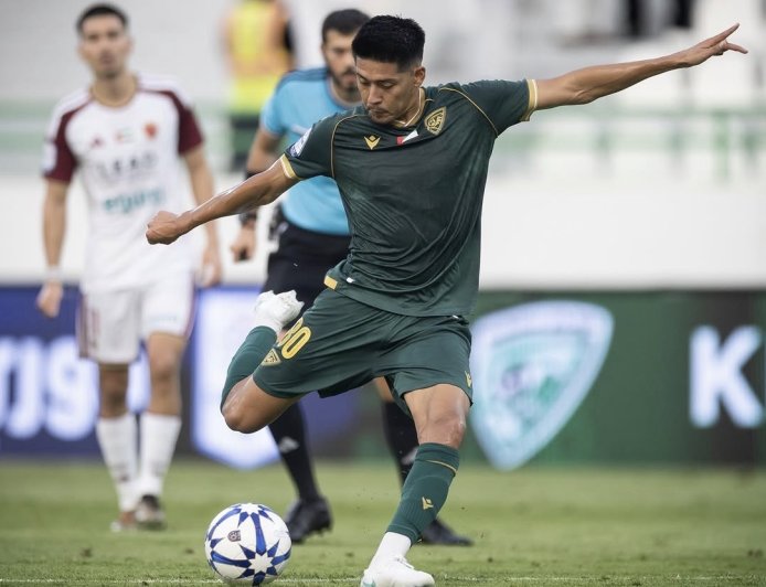 RAMIRO VACA MARCÓ SU PRIMER GOL CON EL KHOR FAKKAN