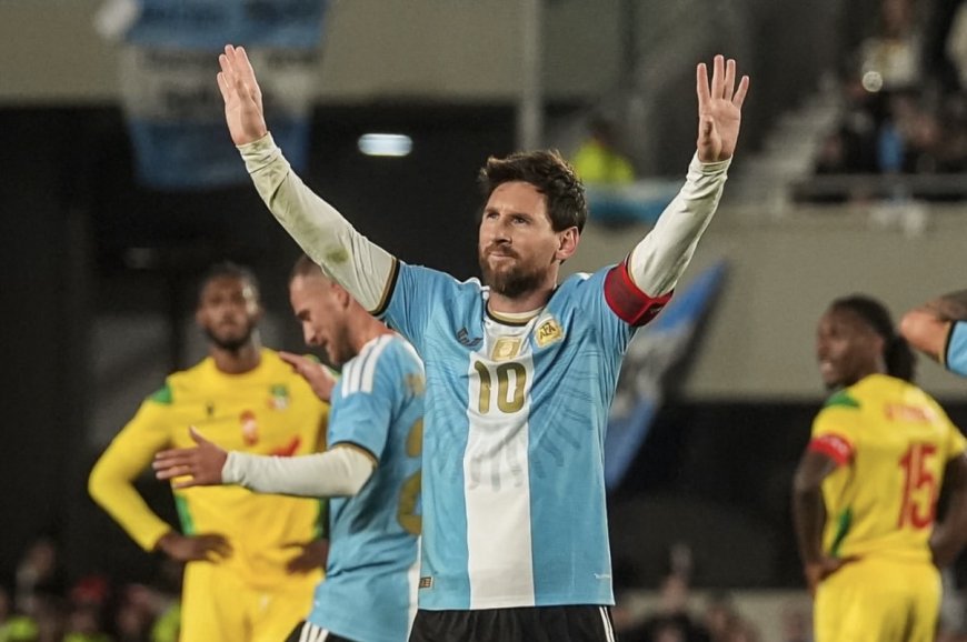 LIONEL MESSI: “AYER FUE MI ÚLTIMO PARTIDO Y YA EXTRAÑO VESTIR LA CELESTE Y BLANCA”