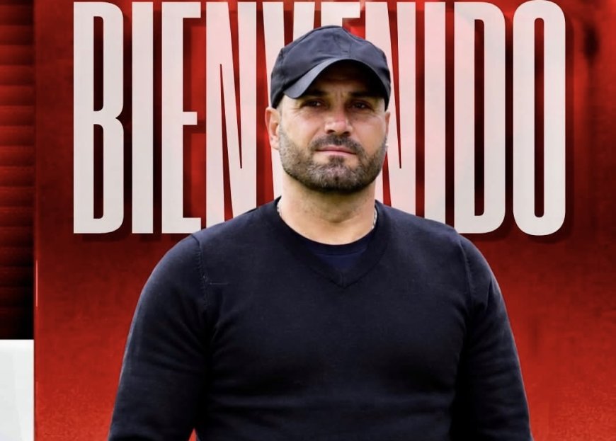 THIAGO LEITAO VUELVE AL BANCO DE FC UNIVERSITARIO